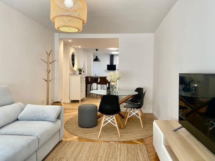 Centro Gijon Cabrales 31 Apartment Luaran gambar